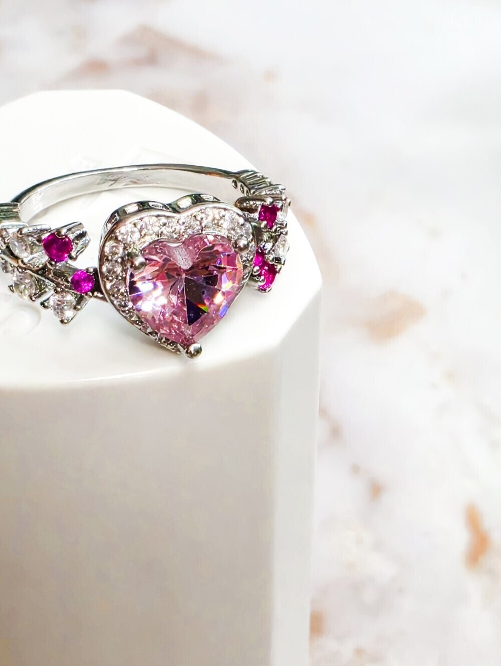 Luxury Pink Heart Zircon Ring Size 7.5 Silver Halo & Floral Band